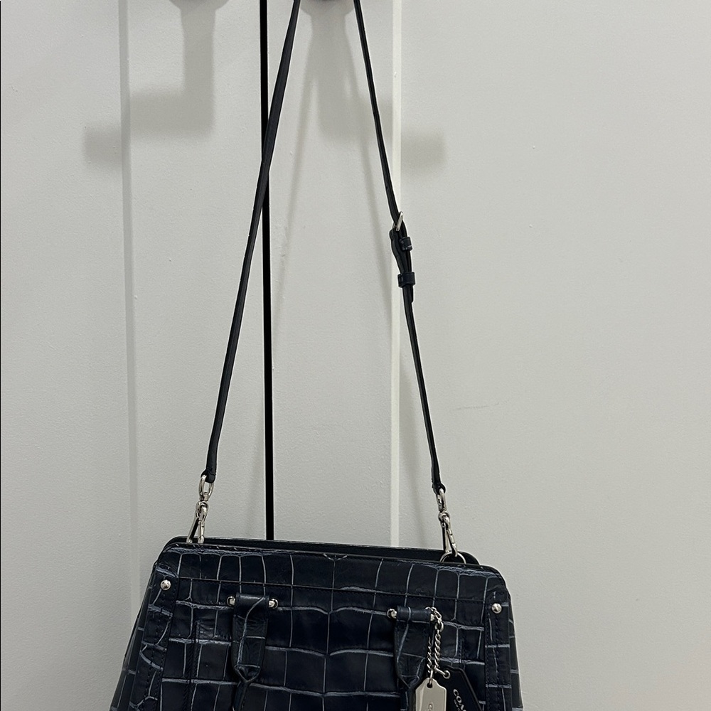 Coach (EUC) Swagger Frame Satchel in Navy Blue Crocodile-Embossed Leather - Picture 15 of 17